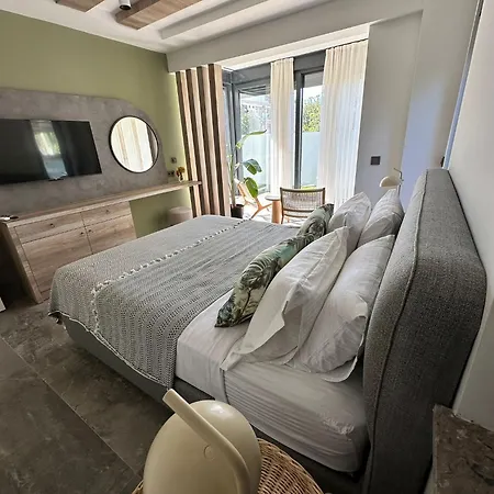 Leos Apart1 Apartamento