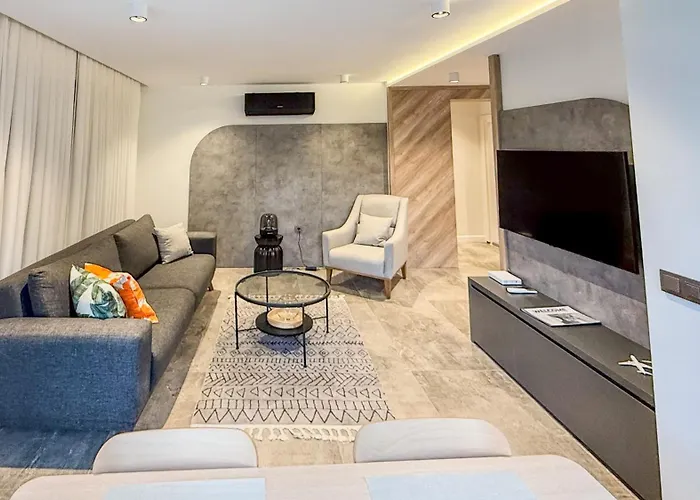 Leos Apart1 Apartman *