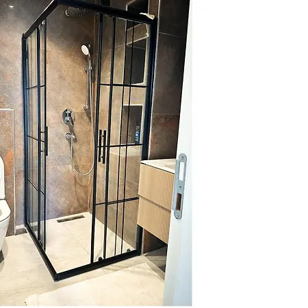 Apartamento Leos Apart1 *